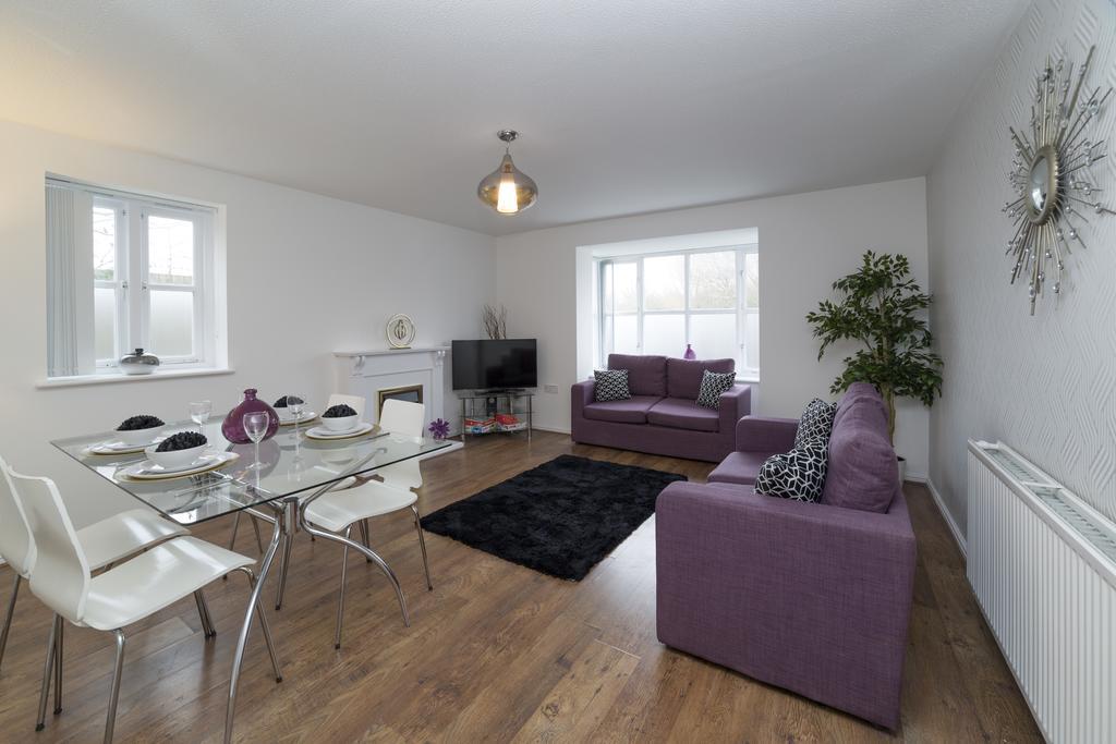 Quiet Riverside Apartment Londres Extérieur photo