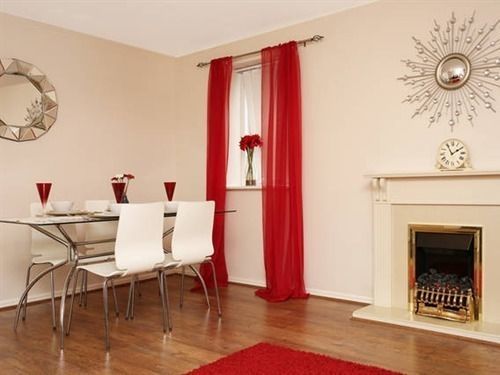 Quiet Riverside Apartment Londres Extérieur photo