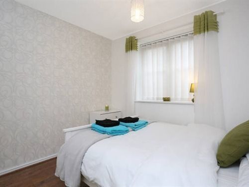 Quiet Riverside Apartment Londres Extérieur photo