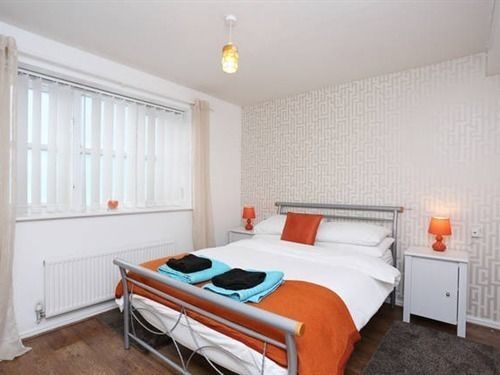 Quiet Riverside Apartment Londres Extérieur photo